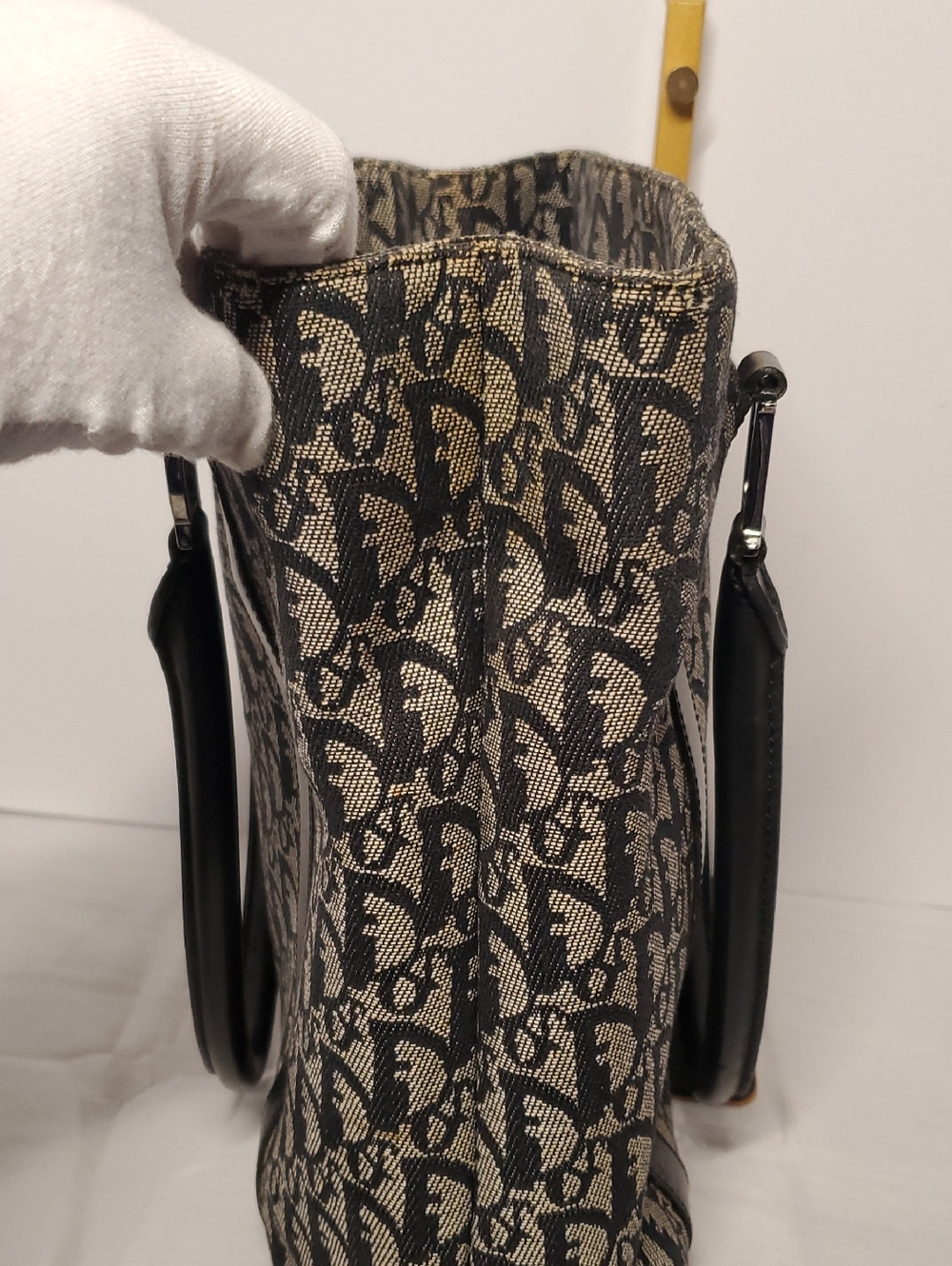 Christian Dior Black and Beige Jacquard Monogram Tote - Picture 10 of 15